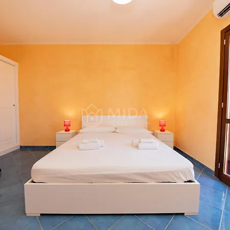 Orange Sun - Chiusurelle Village *