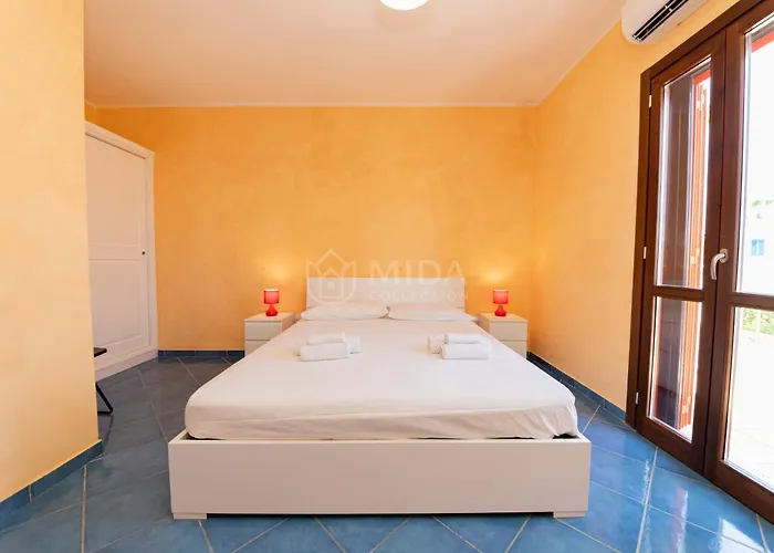 Orange Sun - Chiusurelle Village *